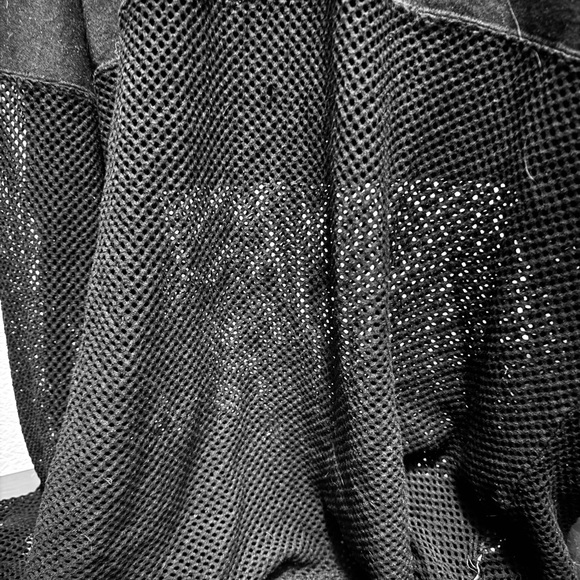 Blackcraft Cult long sleeve fishnet - Picture 2 of 5